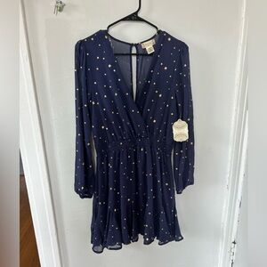 Dark blue, star long sleeve dress . Light and airy